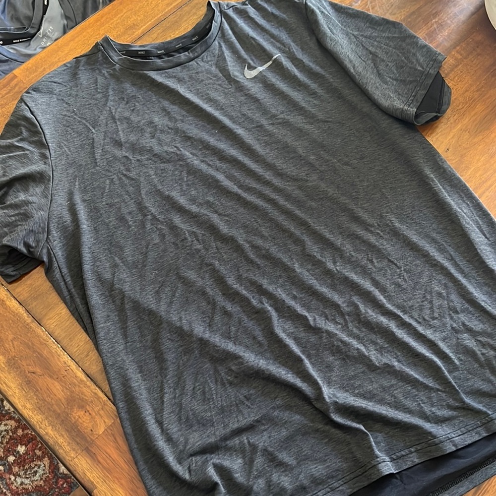 Nike mens athletic tee. Size XXL.
